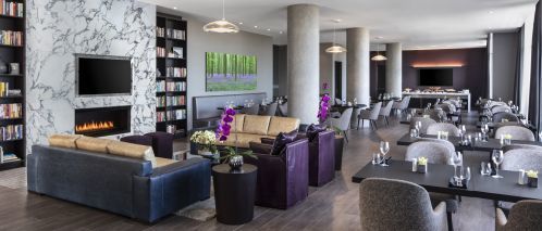 3rd Floor Library Club Lounge where guests with access can enjoy complimentary continental breakfast and afternoon wine & cheese.